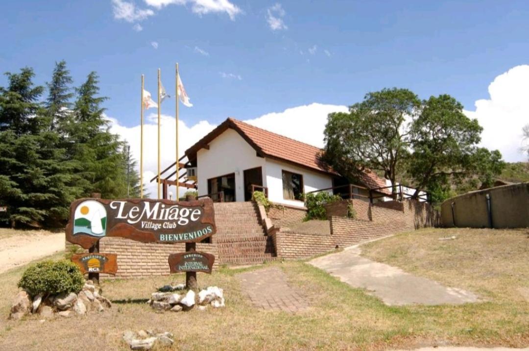 Le Mirage Village Club Resort Villa Carlos Paz Esterno foto